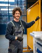 Genau so sieht echte Leidenschaft fürs Handwerk aus! 🛠️🔥 Ob Metallbau, Konstruktion oder Montage – wir lieben, was wir...