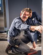 😄 Einmal Lächeln bitte… und weiter geht’s! 🔧✨ Gute Arbeit und gute Laune gehören einfach zusammen! Wer mit Leidenschaft...
